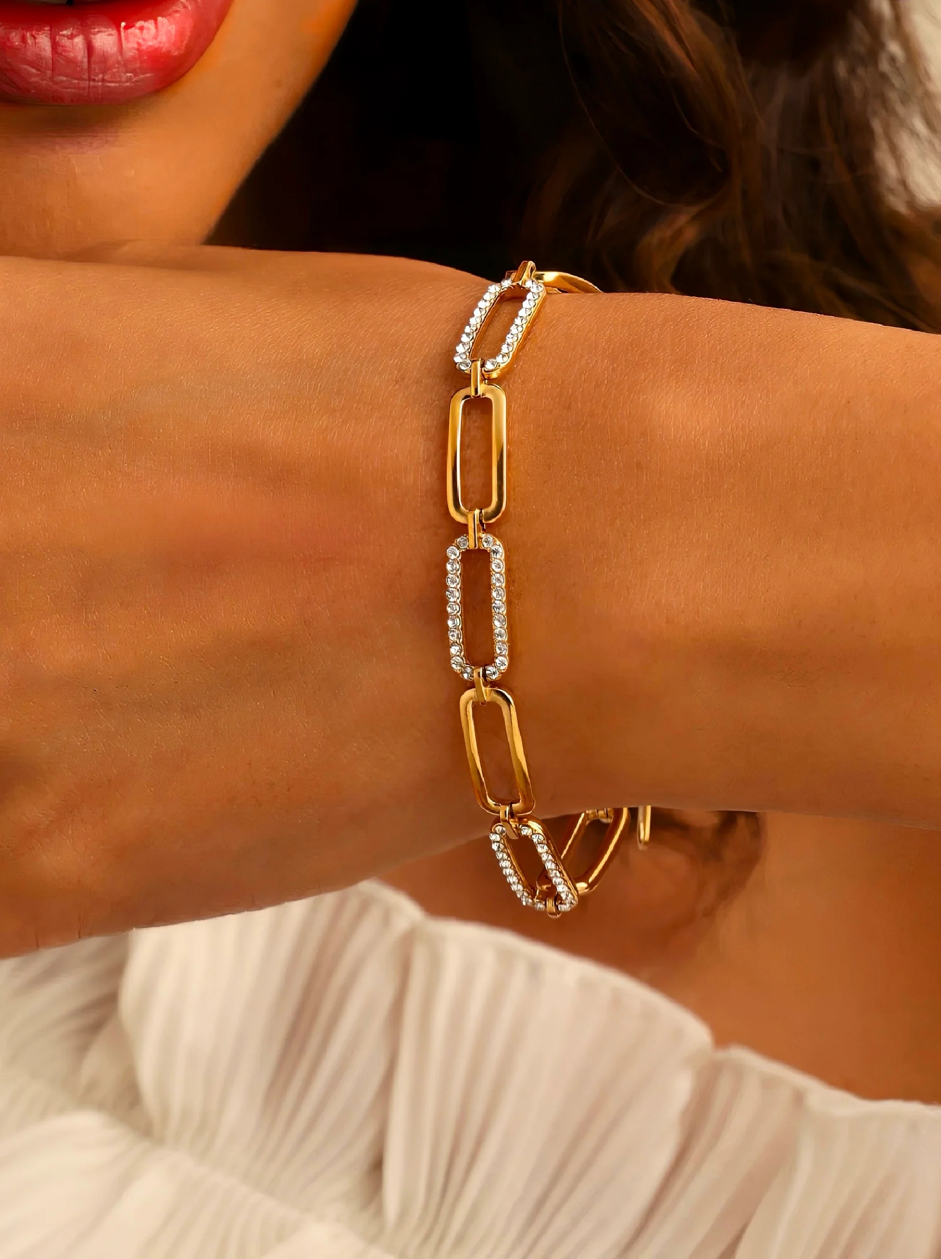 ELENYS Verona Lumi – pozlacený náramek s krystalky